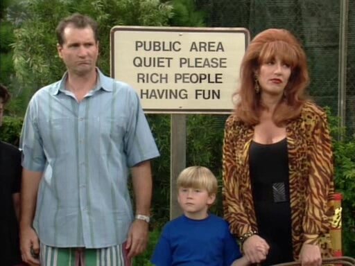 Season 7 Episode 3: Every Bundy Has a Birthday