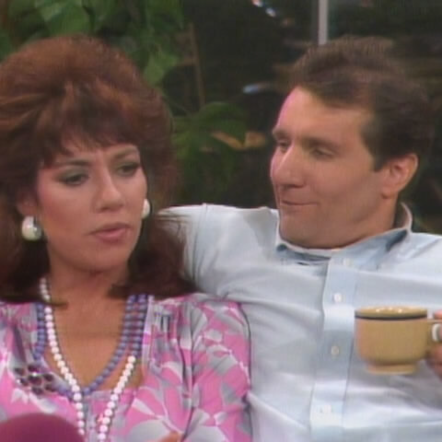 “Pilot” (S1E1): The Beginning of the Bundy Universe