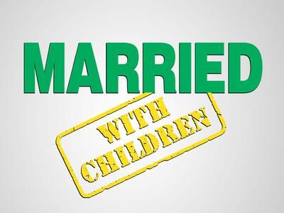 If You’re a Married… with Children Fan, You Need to Join the Bundy Club!